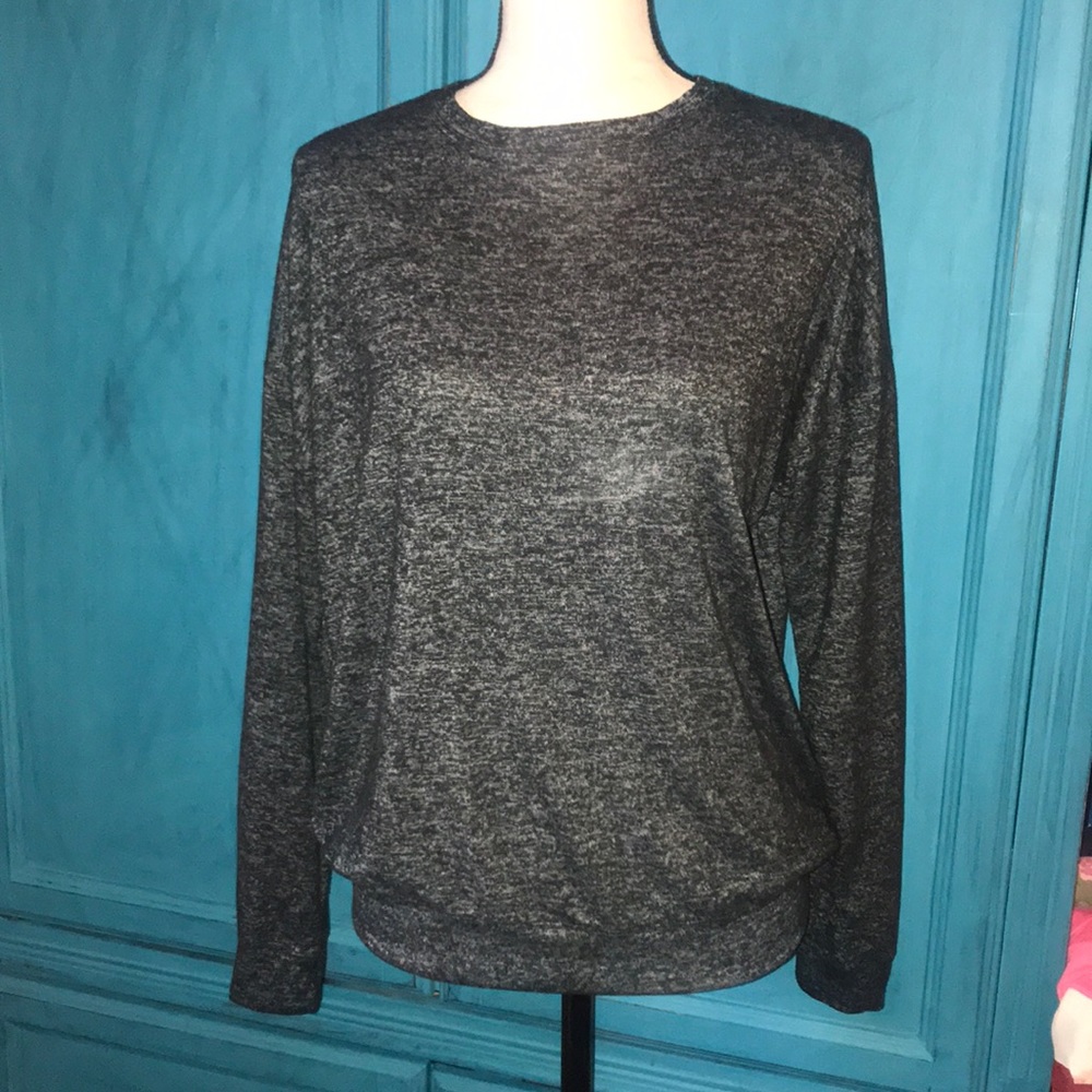 Nwot Pullover - image 6